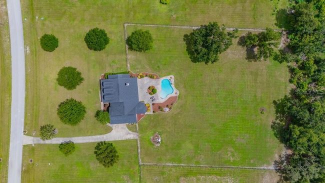 10510 Lithia Estates Dr, House other with 3 bedrooms, 2 bathrooms and null parking in LITHIA FL | Image 59