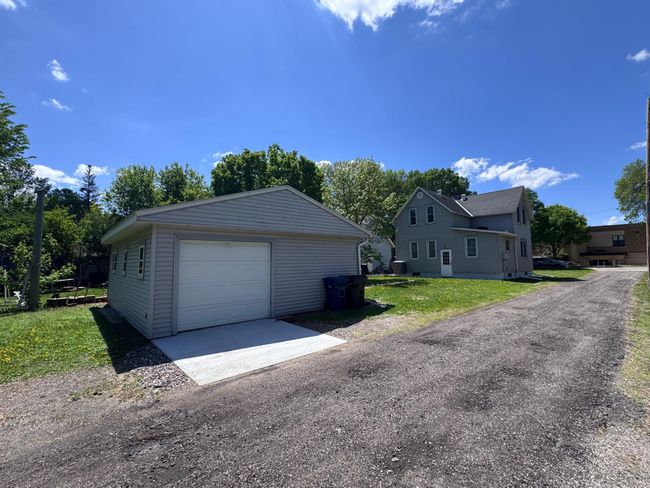 detached garage | Image 32