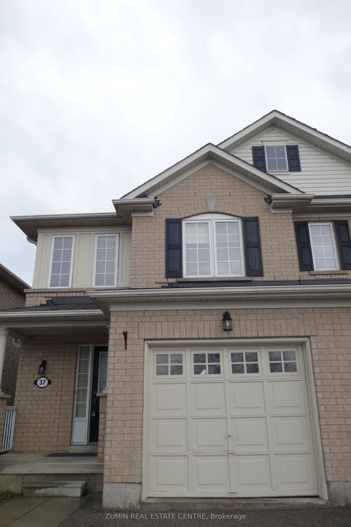 37 Kintyre St, Brampton, ON, L6Z0E5 | Card Image