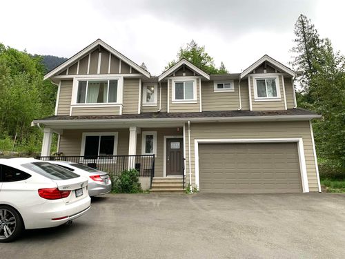 10710 Sylvester Road, Mission, BC, V2V4J1 | Card Image