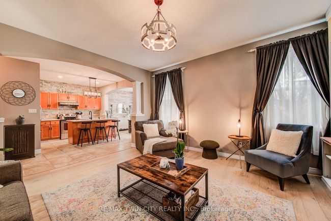 616 Frieburg Dr, House other with 5 bedrooms, 4 bathrooms and 2 parking in Waterloo ON | Image 10