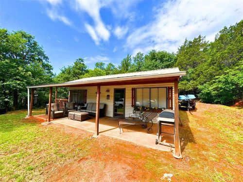 10830 Locust St, Hinton, OK, 73047-2227 | Card Image