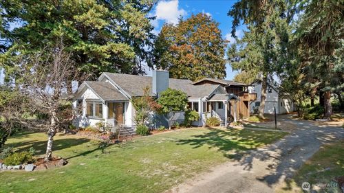 15925 State Route 536, Mount Vernon, WA, 98273-8173 | Card Image