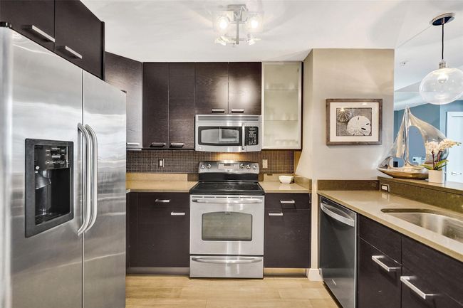 APT-501 - 255 Evernia St, Condo with 1 bedrooms, 1 bathrooms and null parking in West Palm Beach FL | Image 13