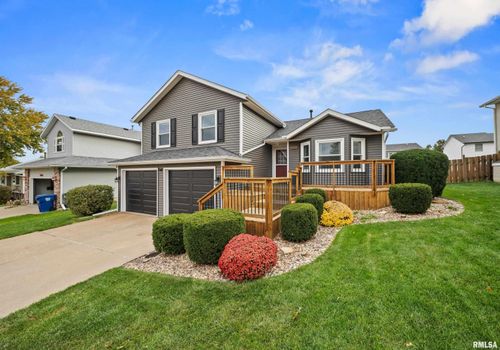 6121 Jebens Ave, Davenport, IA, 52806-2767 | Card Image