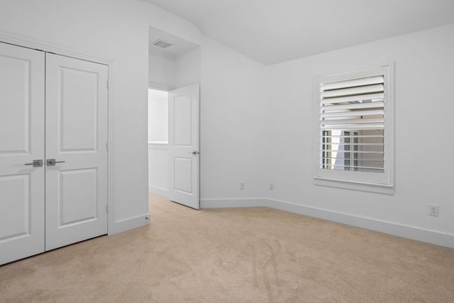 Upstairs bedroom | Image 26