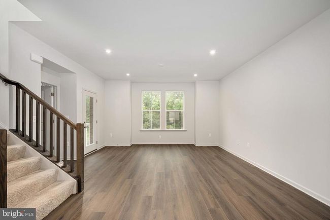 10170 Queens Way, Townhouse with 4 bedrooms, 4 bathrooms and null parking in MANASSAS VA | Image 14