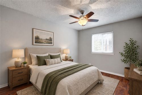 127-2401 Manor Rd, Austin, TX, 78722-2013 | Card Image