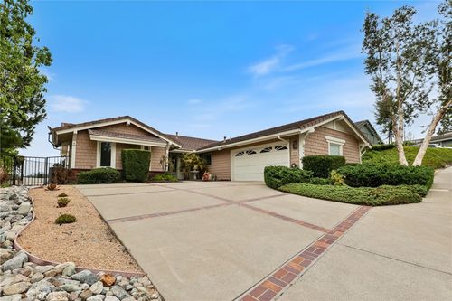 614 S Pathfinder, Anaheim Hills, CA, 92807 | Card Image