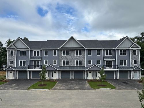 86 Kearsage Ln, Tilton, NH, 03276-5936 | Card Image