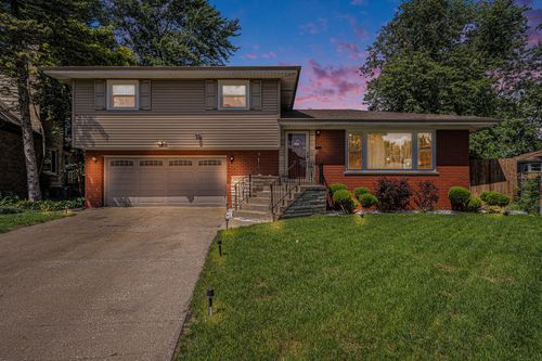 309 Streamside Dr, Harvey, IL, 60426-1258 | Card Image
