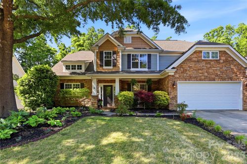5009 Magna Ln, Indian Trail, NC, 28079-4260 | Card Image