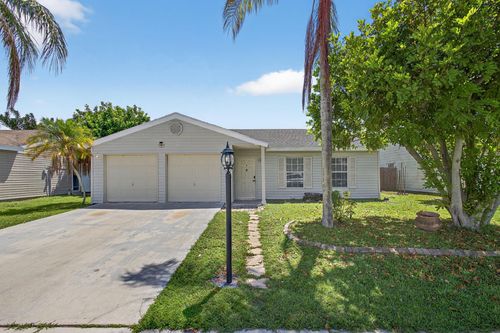 5058 Canal Cir E, Lake Worth, FL, 33467-1832 | Card Image