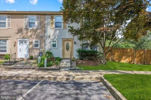 5806 Red Haven Dr, MARLTON, NJ, 08053-1375 | Card Image