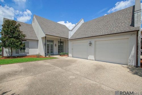 3647 Rue D Orleans, Baton Rouge, LA, 70810-0438 | Card Image