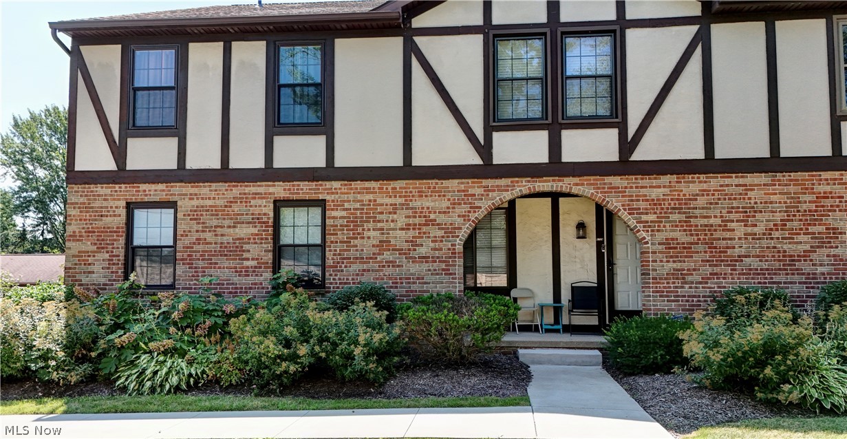 Hills And Dales Rd, Canton, OH 44708