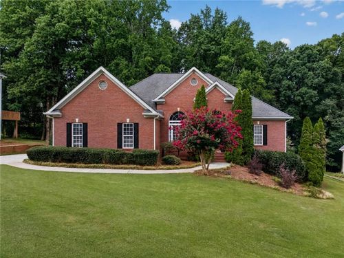 1270 Harvest Ln, Hoschton, GA, 30548-3450 | Card Image