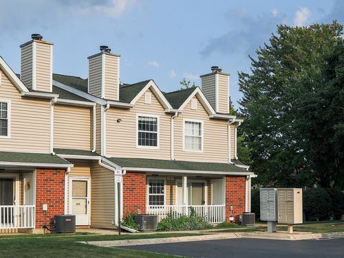 102-1285 Wyndham Ln, Palatine, IL, 60074 | Card Image