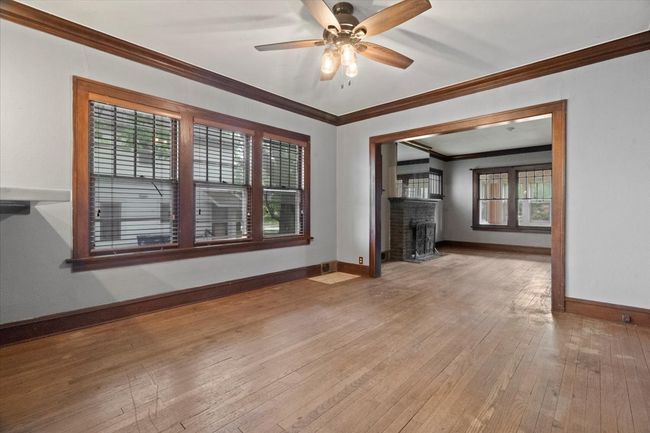304 W Keith Ave, House other with 4 bedrooms, 2 bathrooms and 2 parking in Waukegan IL | Image 15