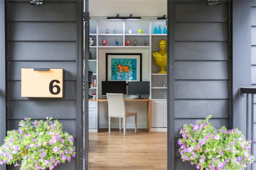 6 E Belvedere St, Cold Spring, NY, 10516-1701 | Card Image