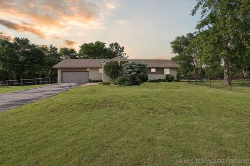 3263 72nd St, Tulsa, OK, 74132-2207 | Card Image