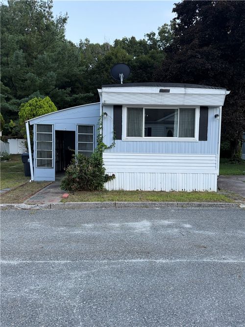 27 Woodward Unit 5 Road, Lincoln, RI, 02865 | Card Image