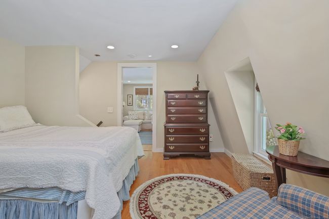 Au Pair Bedroom | Image 28