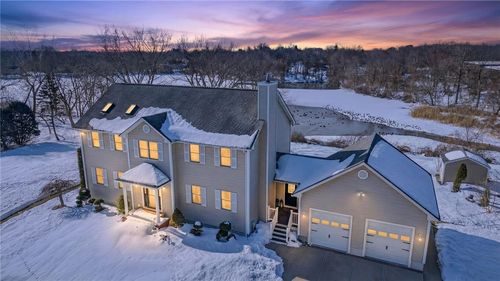 155 Sagamore Rd, Seekonk, MA, 02771-3429 | Card Image