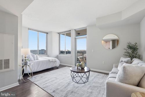 1812-851 N Glebe Road, ARLINGTON, VA, 22203 | Card Image