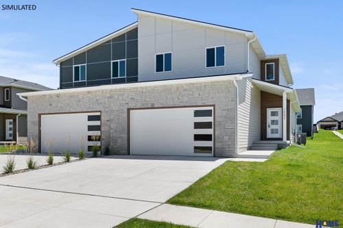 10639 Shore Front Dr, Lincoln, NE, 68527-3201 | Card Image