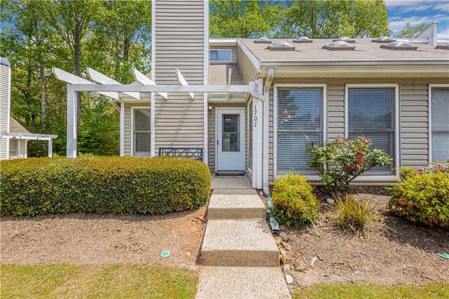1707 Cotton Patch Ln, Condo with 3 bedrooms, 2 bathrooms and 2 parking in Alpharetta GA | Image 26