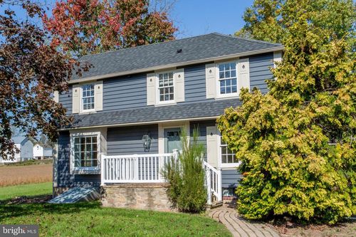 766 Sergeantsville Rd, Stockton, NJ, 08559-1525 | Card Image