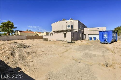 7475 Gilespie St, Las Vegas, NV, 89123-1146 | Card Image