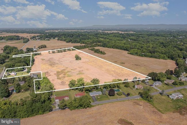 1370 W Trindle Rd, House other with 3 bedrooms, 2 bathrooms and null parking in CARLISLE PA | Image 14