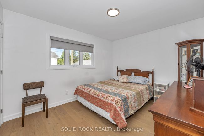 1229 Erindale Dr, House other with 4 bedrooms, 2 bathrooms and 3 parking in Ottawa ON | Image 14