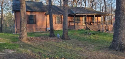 1109 Ellis Ct, Chapmansboro, TN, 37035-9007 | Card Image