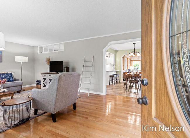 7700S.80thAve-35LoRes | Image 5