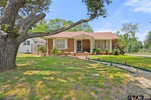 1522 N Moore Ave, Tyler, TX, 75702-4100 | Card Image