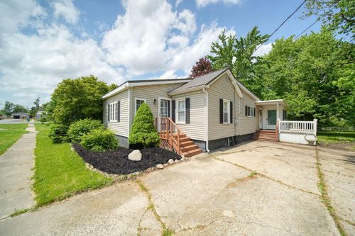 10913 Railroad St, Clayton, MI, 49235-9758 | Card Image