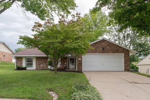 220 Evergreen Dr, Springboro, OH, 45066-8702 | Card Image