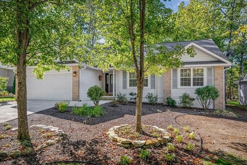 143 Lakeside Dr, Crossville, TN, 38558-7067 | Card Image