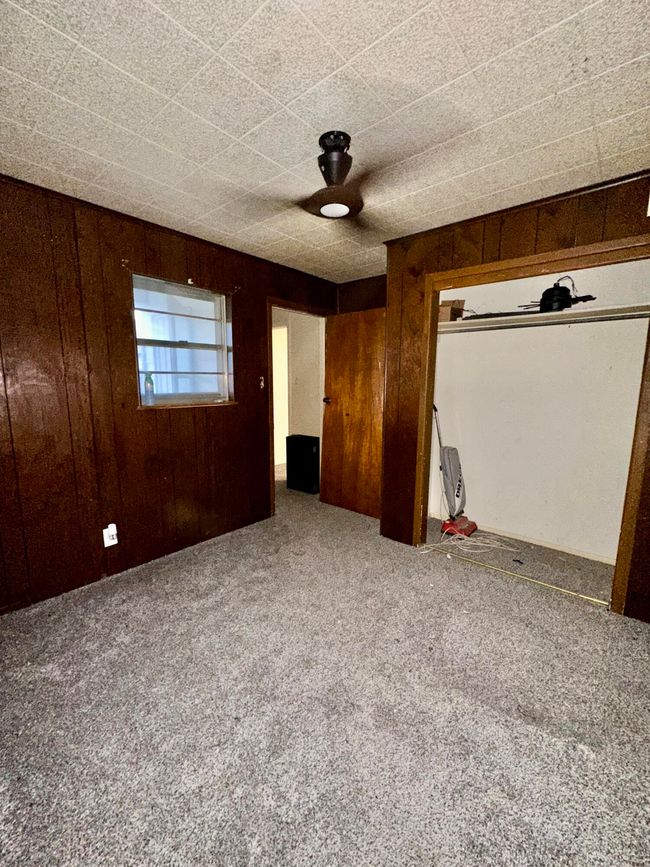 740 S 11 Th St, House other with 4 bedrooms, 2 bathrooms and null parking in Slaton TX | Image 22