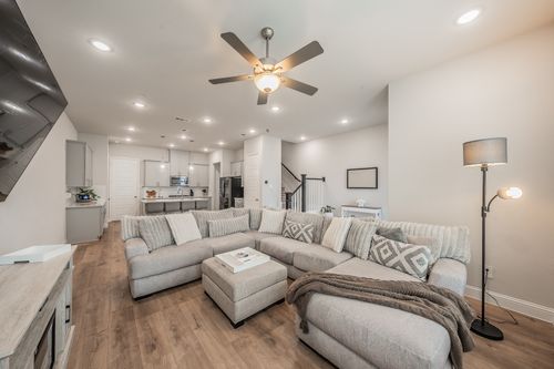 12933 Couture Dr, Farmers Branch, TX, 75234-4897 | Card Image