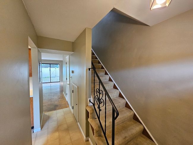 0 - 403 Windsor Dr, Condo with 2 bedrooms, 2 bathrooms and 1 parking in Framingham MA | Image 14