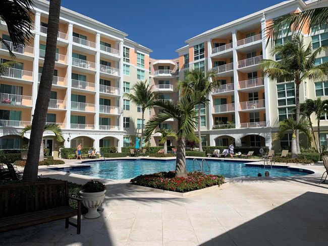 PH15 - 802 W Windward Way, Condo with 3 bedrooms, 2 bathrooms and null parking in Lantana FL | Image 5