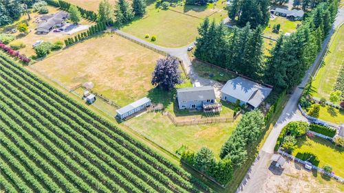 8984 Delta Line Rd, Custer, WA, 98240-9608 | Card Image