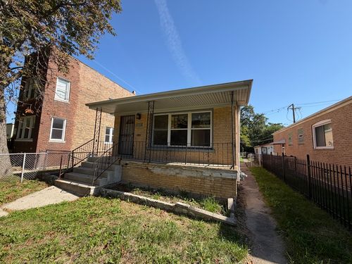 10517 Cottage Grove Ave, Chicago, IL, 60628-3046 | Card Image