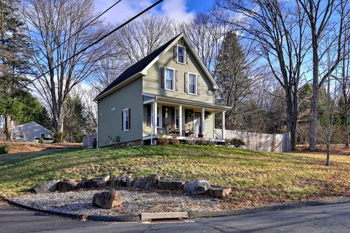 32 Ledge Road, Plainville, CT, 06062 | Card Image