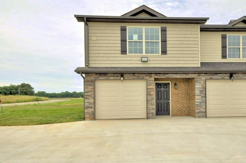 a-117 Melbourne Dr, Clarksville, TN, 37043-1643 | Card Image