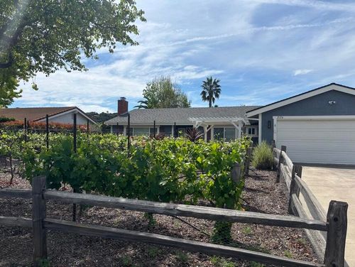 2124 Creekside Dr, Solvang, CA, 93463-2239 | Card Image